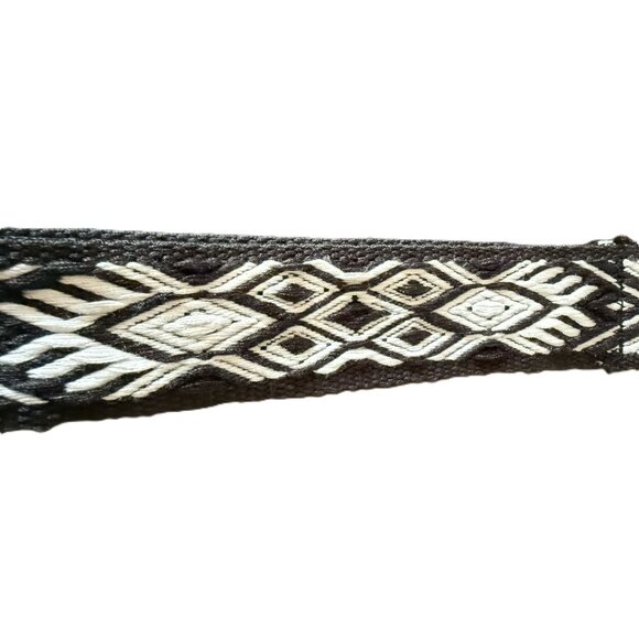 Dylan Caravan Southwestern Woven Adjustable Belt Black & White One Size - Picture 7 of 8